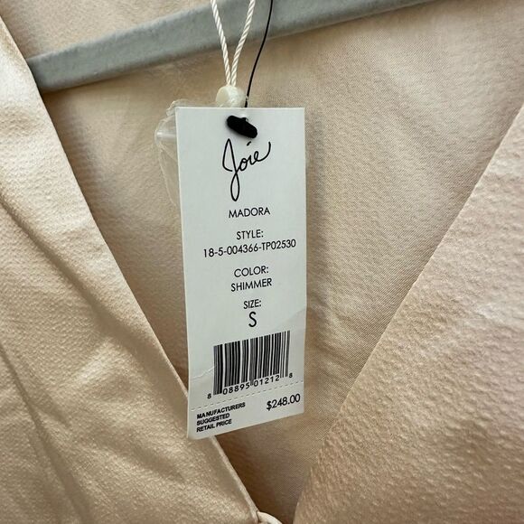 NWT Joie Madora Textured Satin Top Shimmer Blouse Low V Cut Sz Small (flaw) - Picture 3 of 8